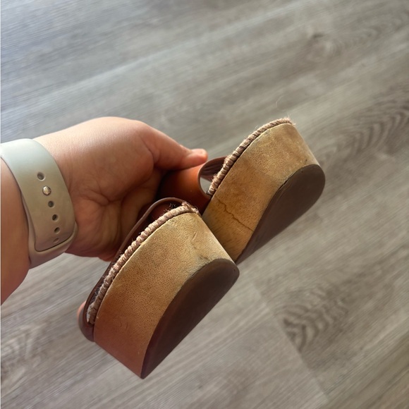 Tory Burch Wedge Leather Sandals - Picture 7 of 8